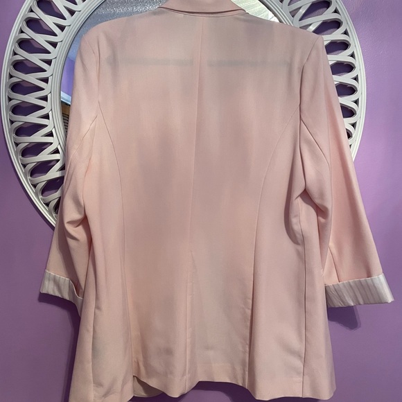 Woman’s Pink Summer Jacket - Picture 3 of 3